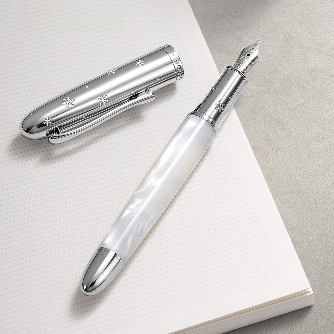 Snowfall Pearl Fountain Pen – White & Silver