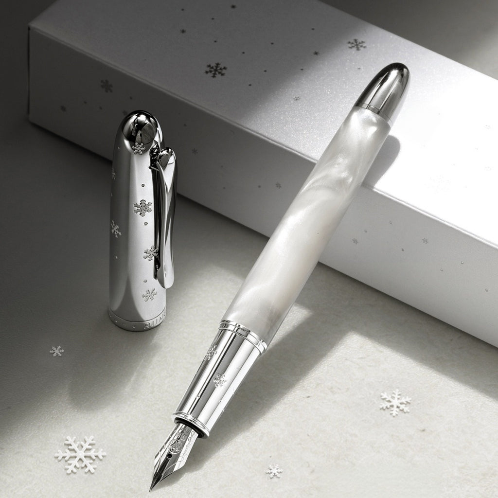 Snowfall Pearl Fountain Pen – White & Silver